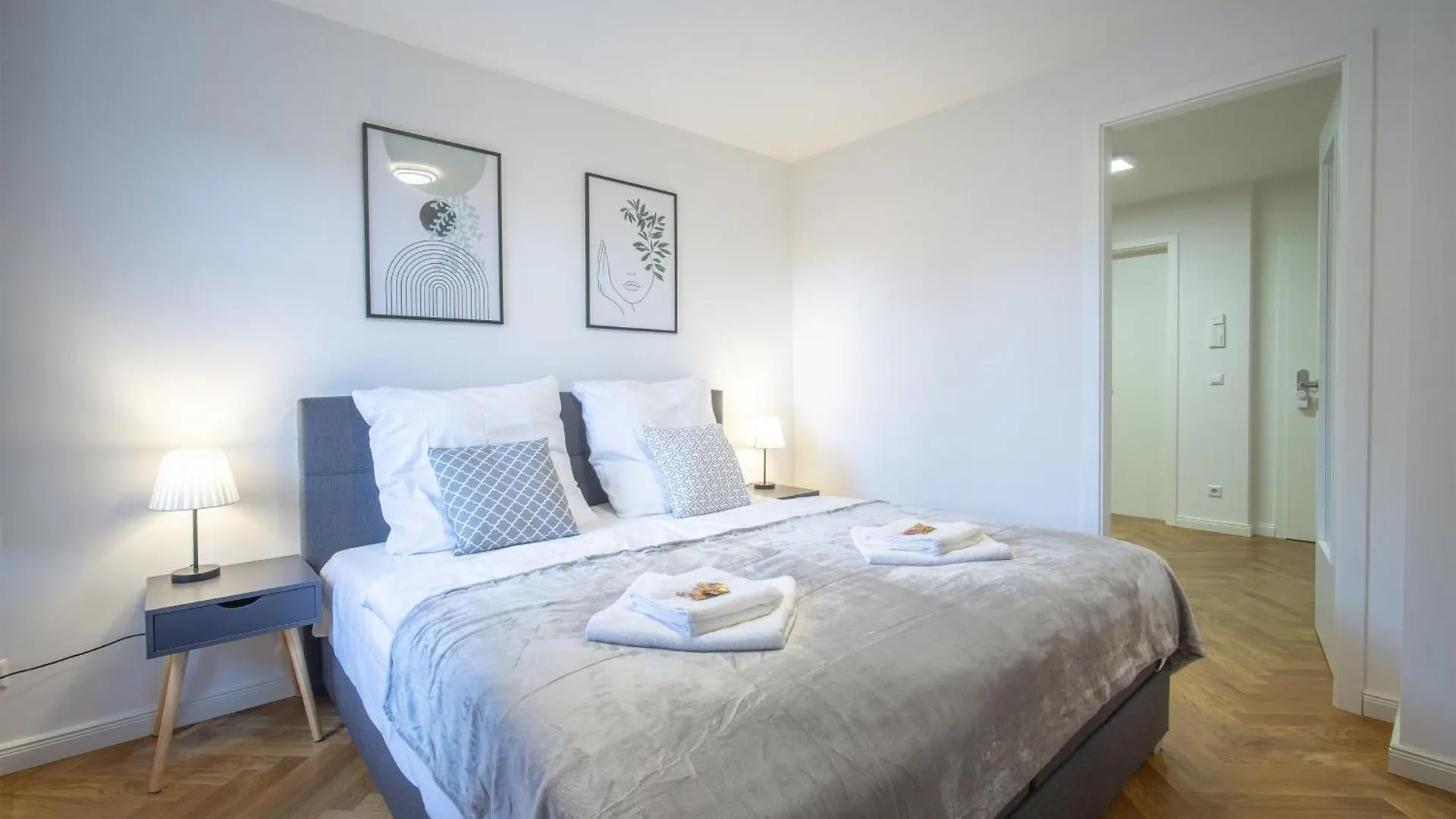 Coview - Design Apartment - 2 Schlafzimmer - Kueche - Highspeed Wlan Dresden