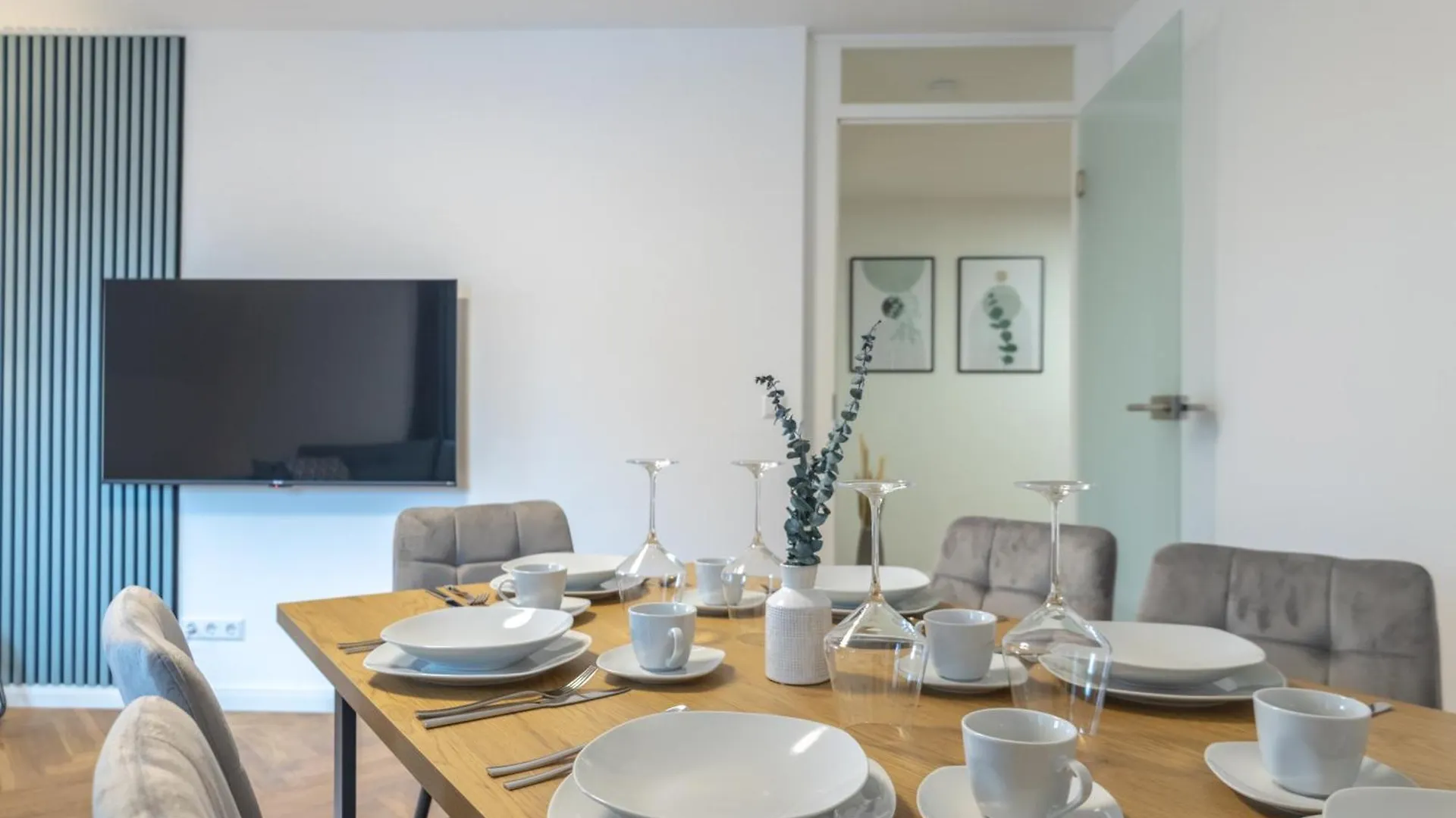 Coview - Design Apartment - 2 Schlafzimmer - Kueche - Highspeed Wlan Dresden Alemanha
