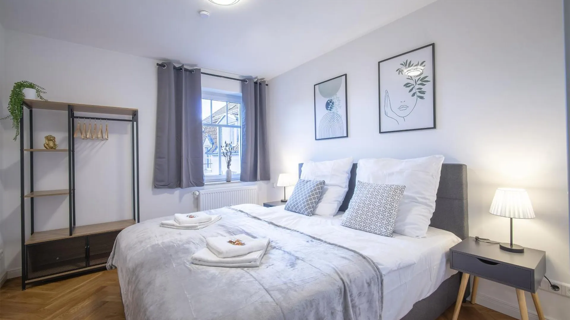 Coview - Design Apartment - 2 Schlafzimmer - Kueche - Highspeed Wlan Dresden